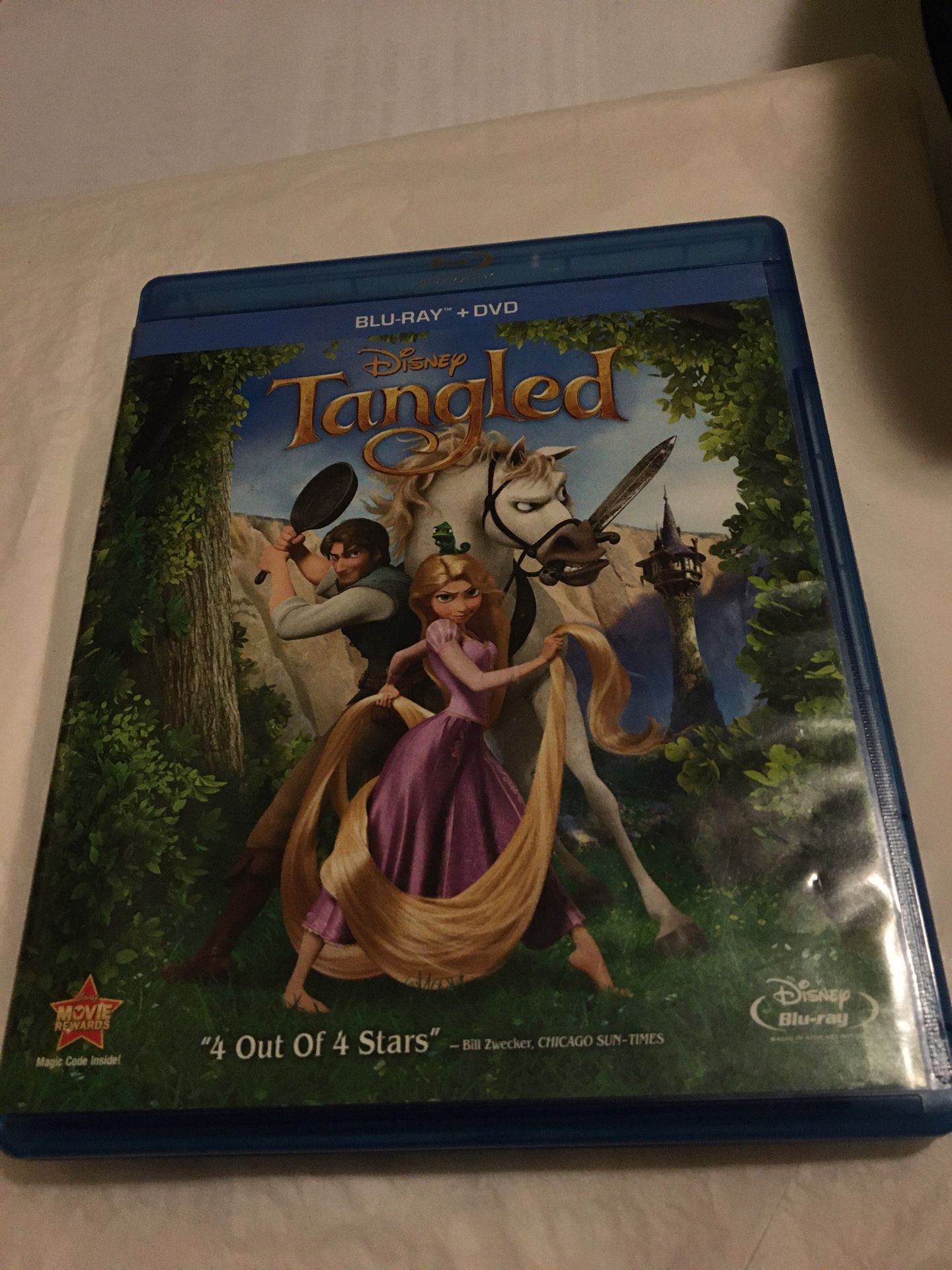 DISNEY TANGLED BLU-RAY + DVD