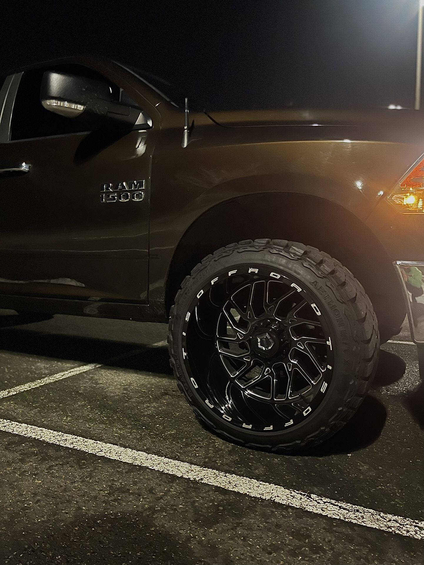 TIS 22x14 Wheels On 33x12.5 Road One Tires