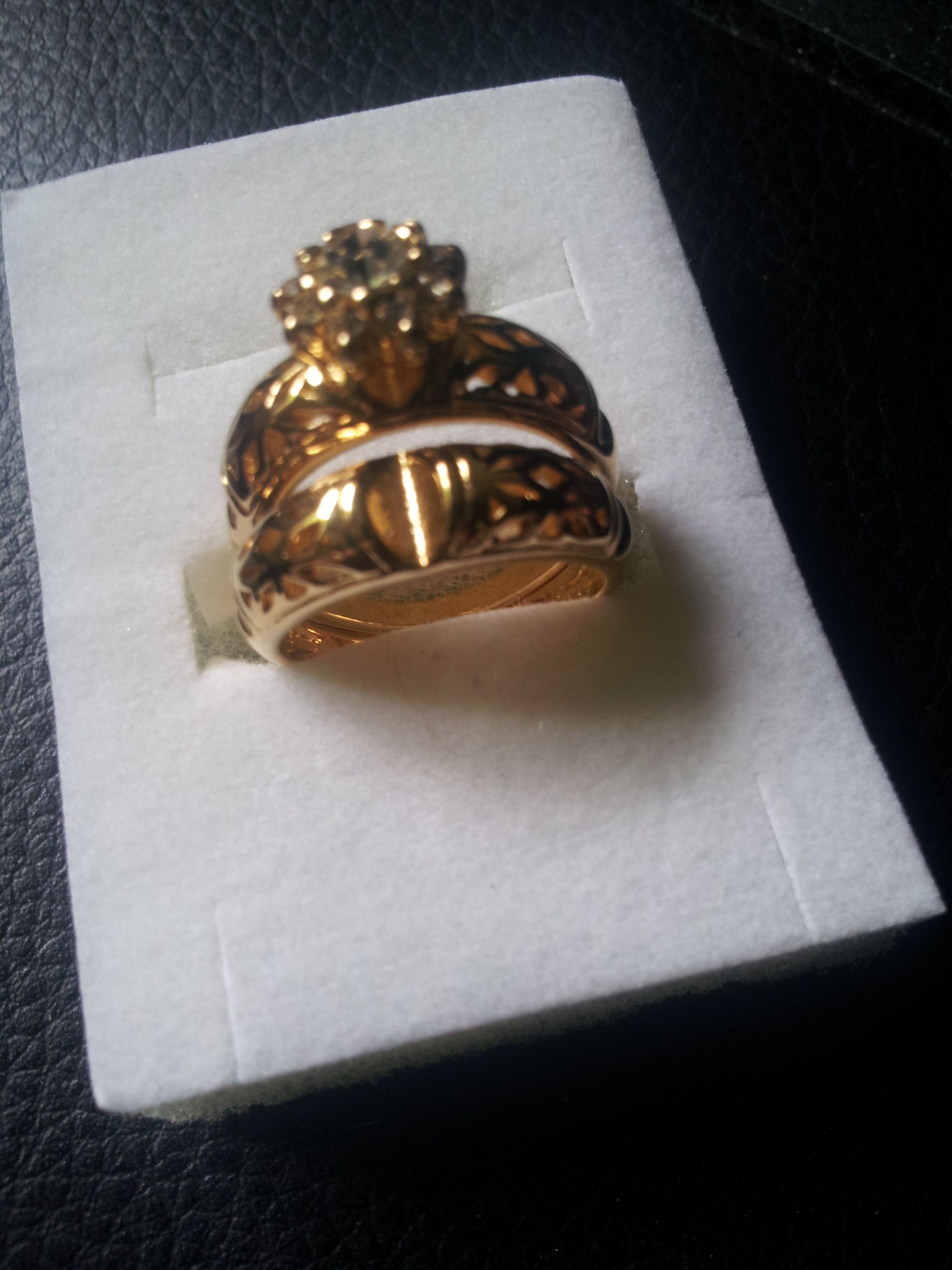 Wedding ring set of 2