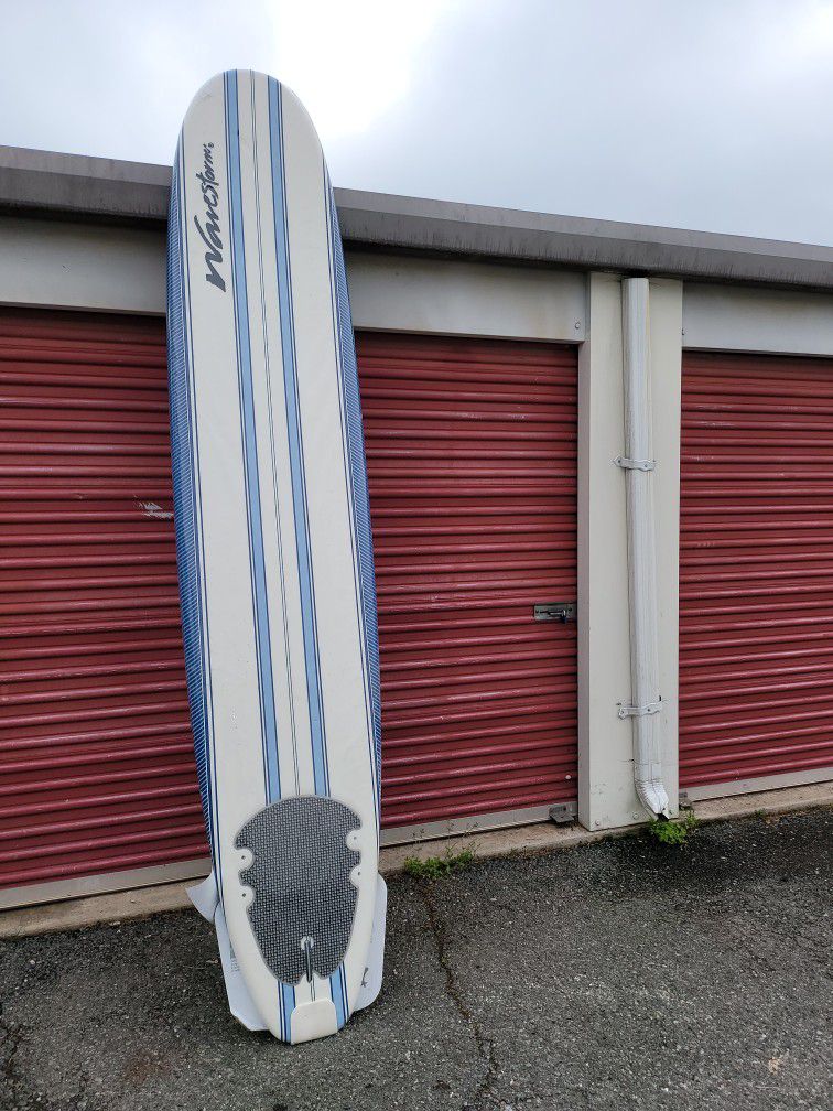Wavestorm 10' Classic Pinline Surfboard. New