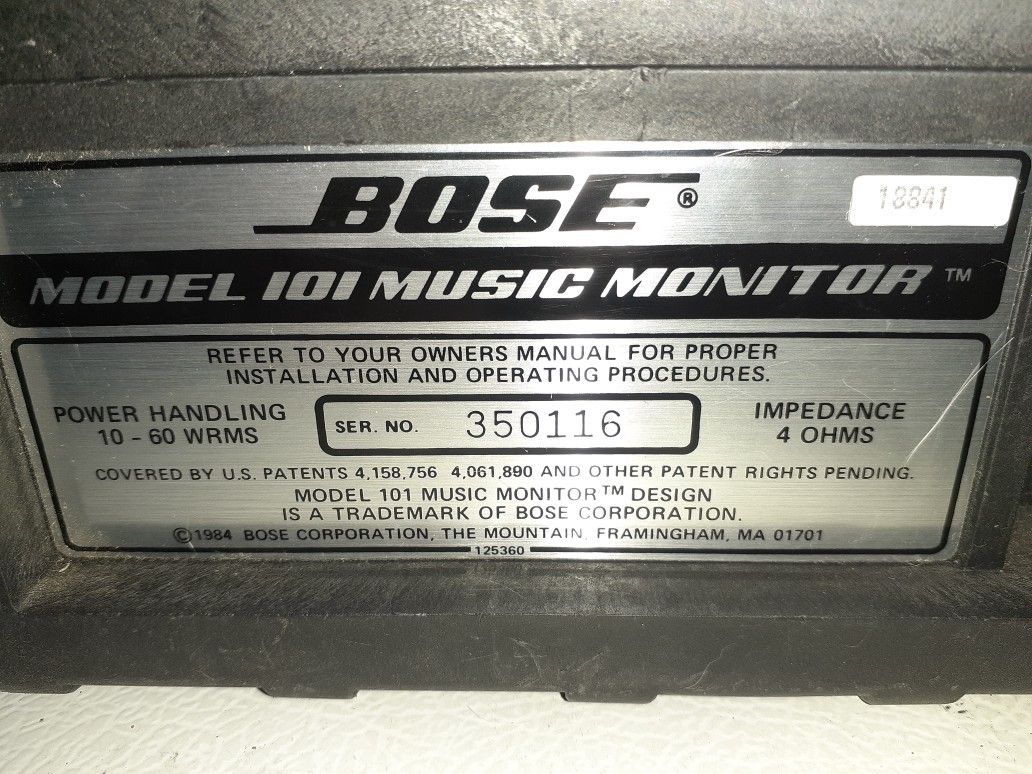 BOSE MODEL 101 MUSIC MONITOR