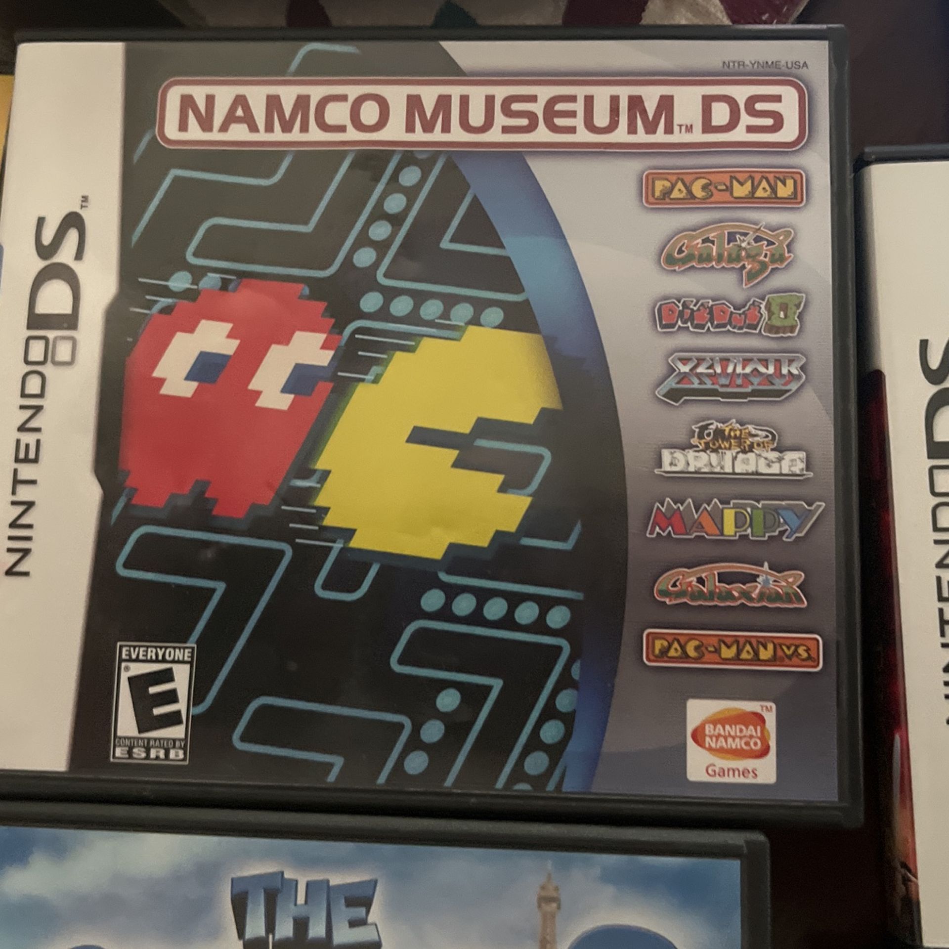 Nintendo DS With 15 Games And Case And 2 Stylist pens