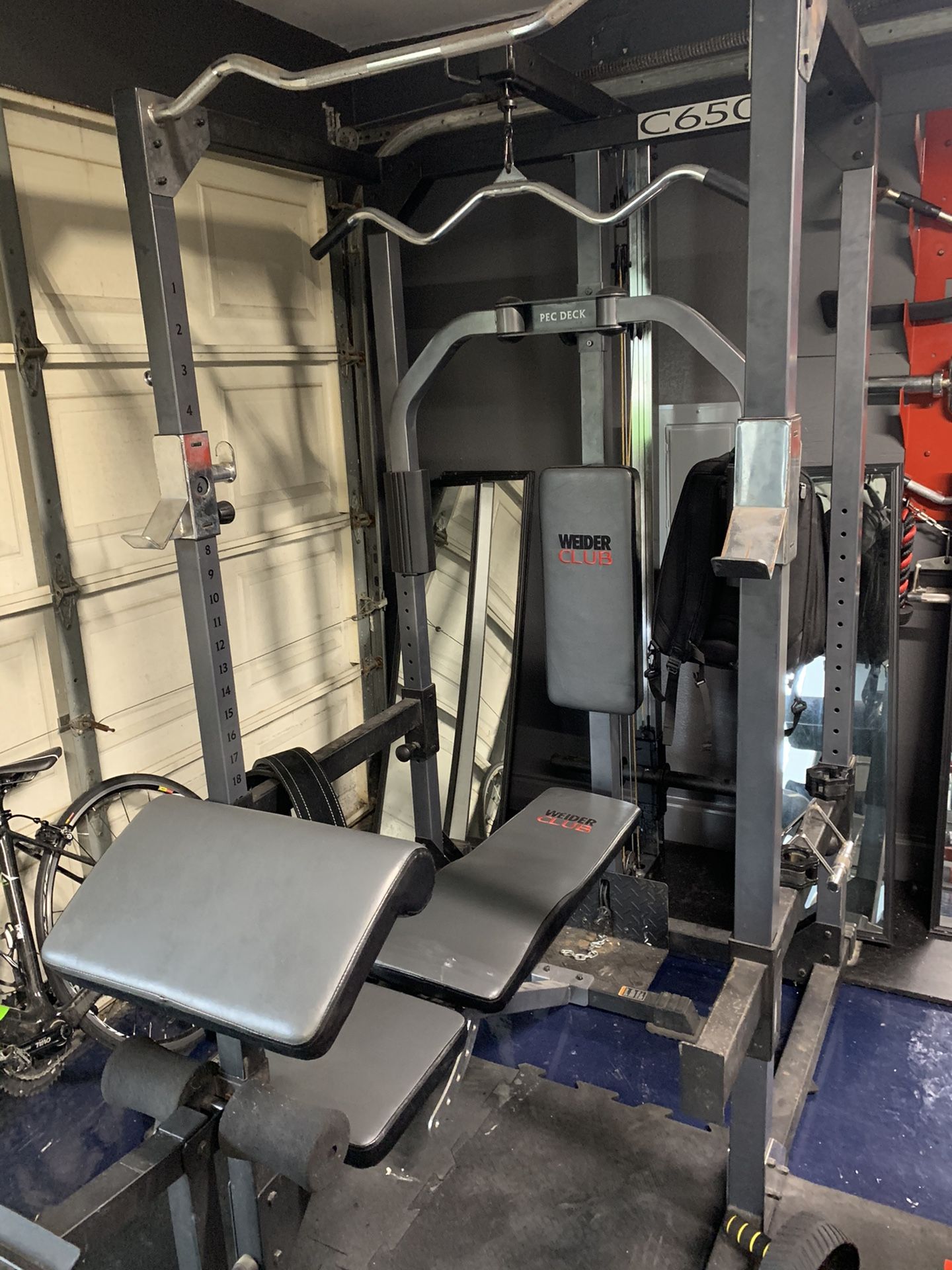 Weider club squat rack and bench for Sale in Houston, TX - OfferUp