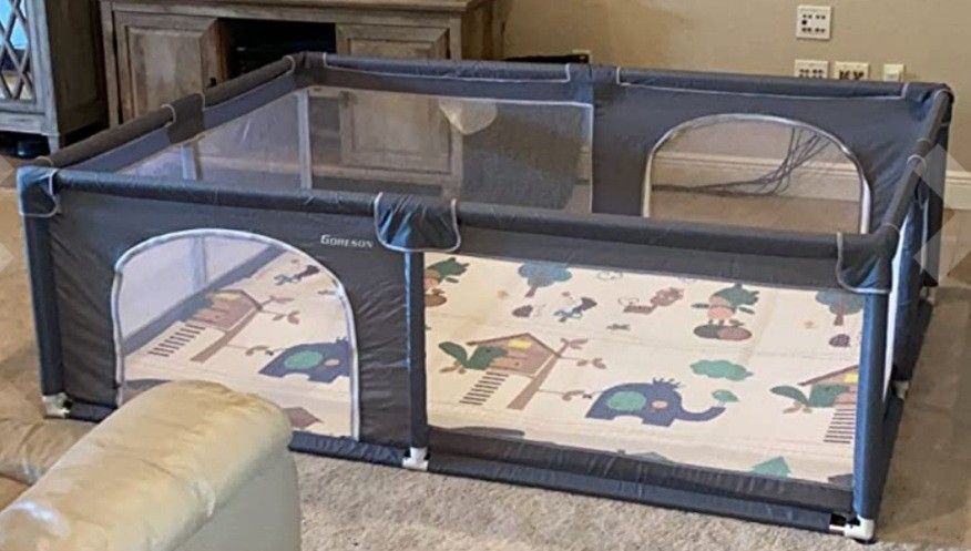 Large Playpen With Mat