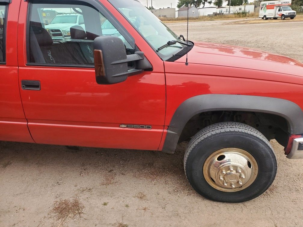 2000 Chevrolet 3500