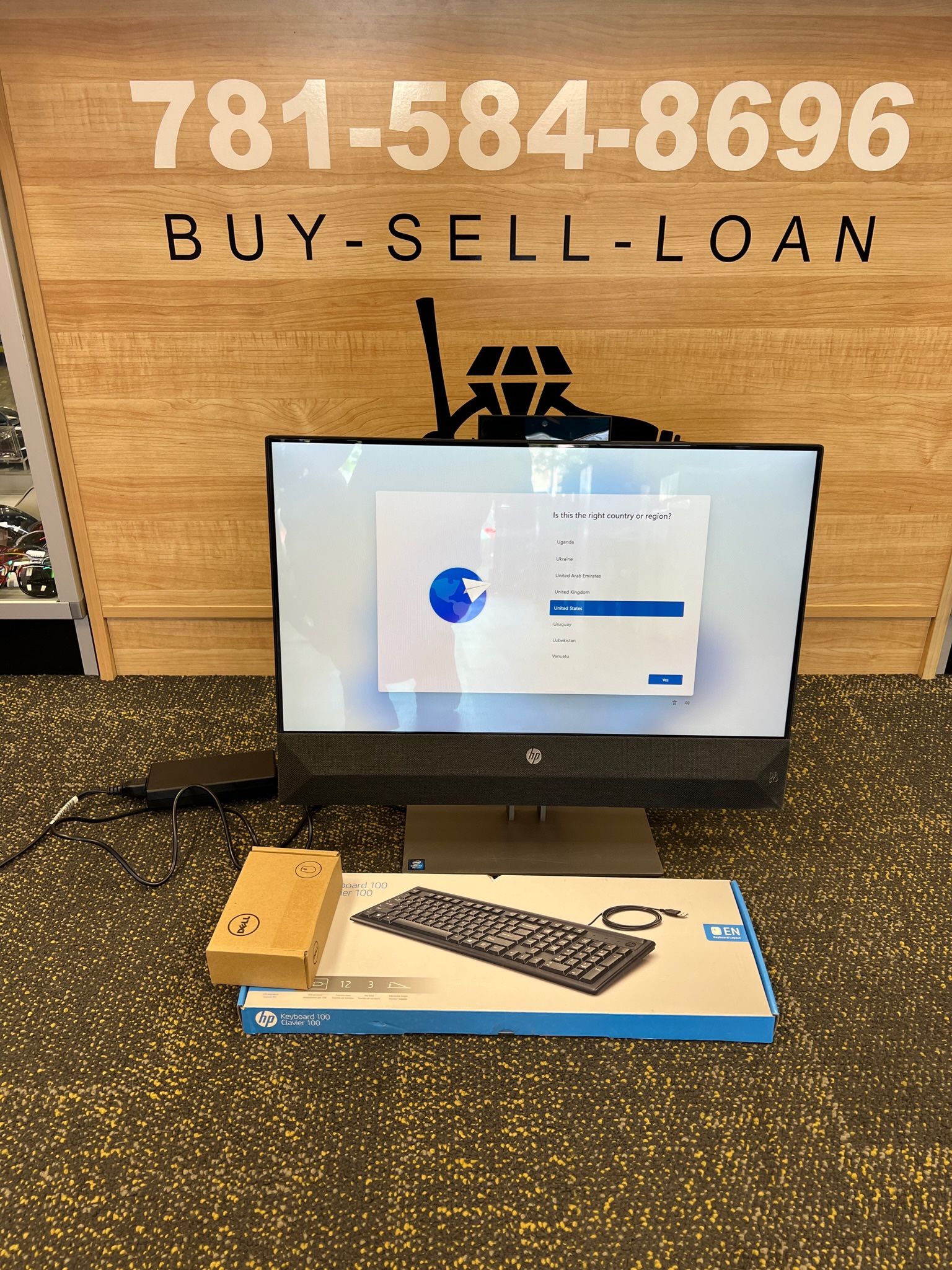 HP 24XA0053W PAVILION 24” ALL IN ONE PC i5 4GB 1TB TOUCHSCREEN for Sale in Lynn, MA OfferUp