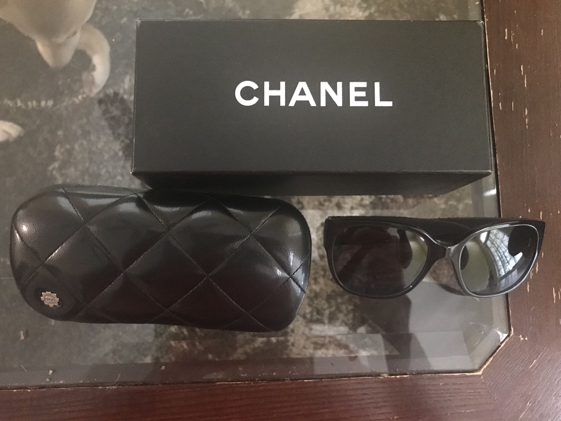 CHANEL SUNGLASSES NAVY BLUE TWEED 5237