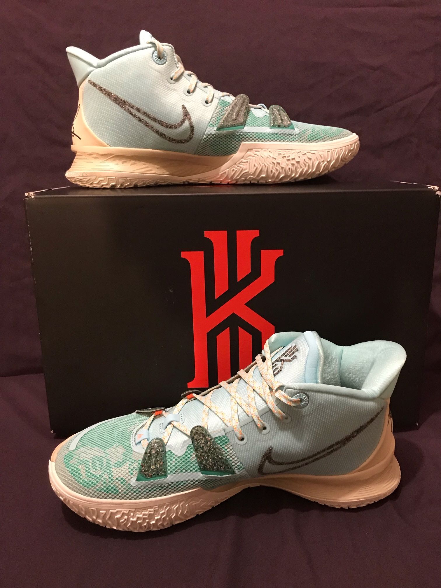 Kyrie 7 Copa