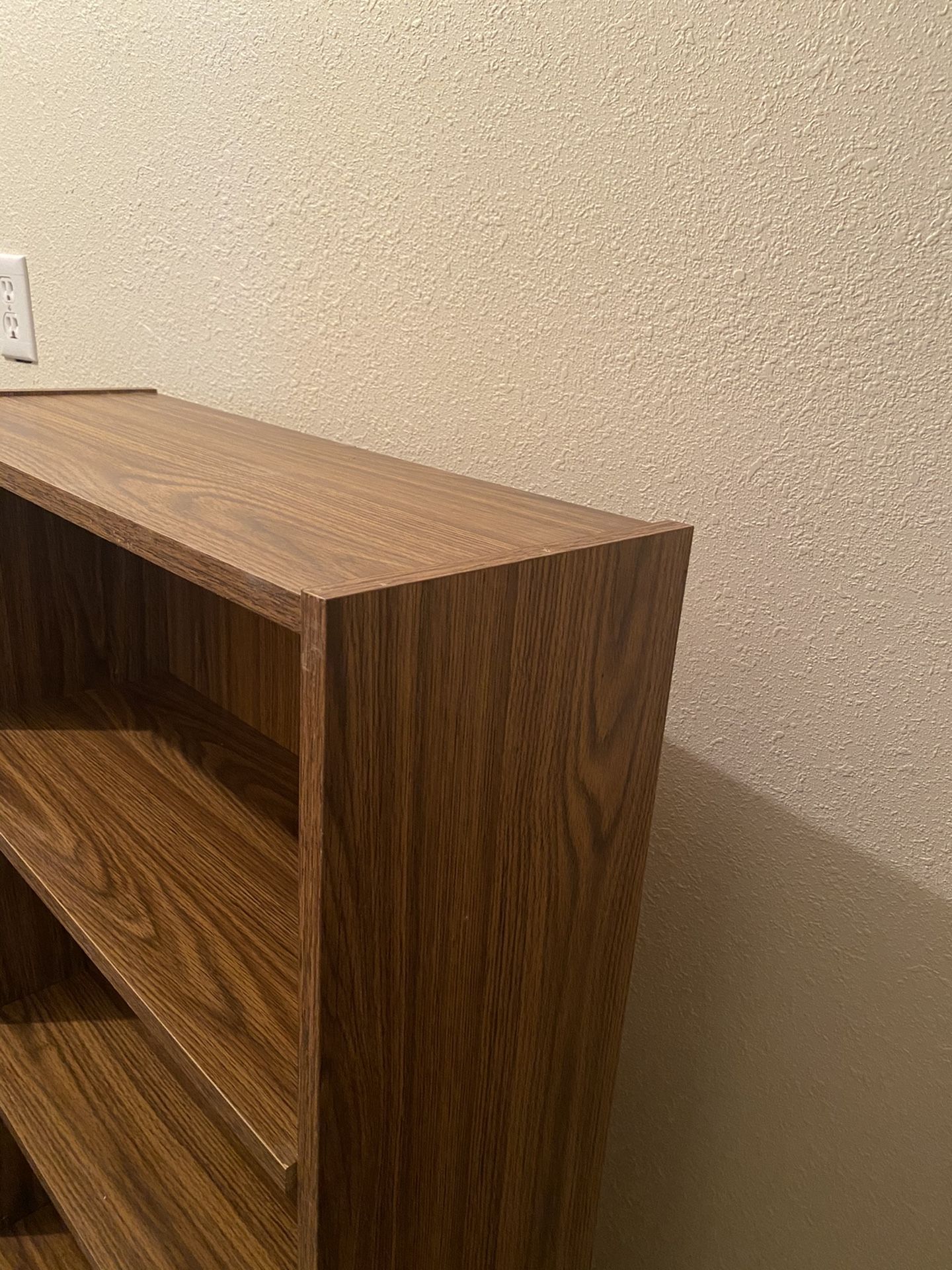 Bookshelf