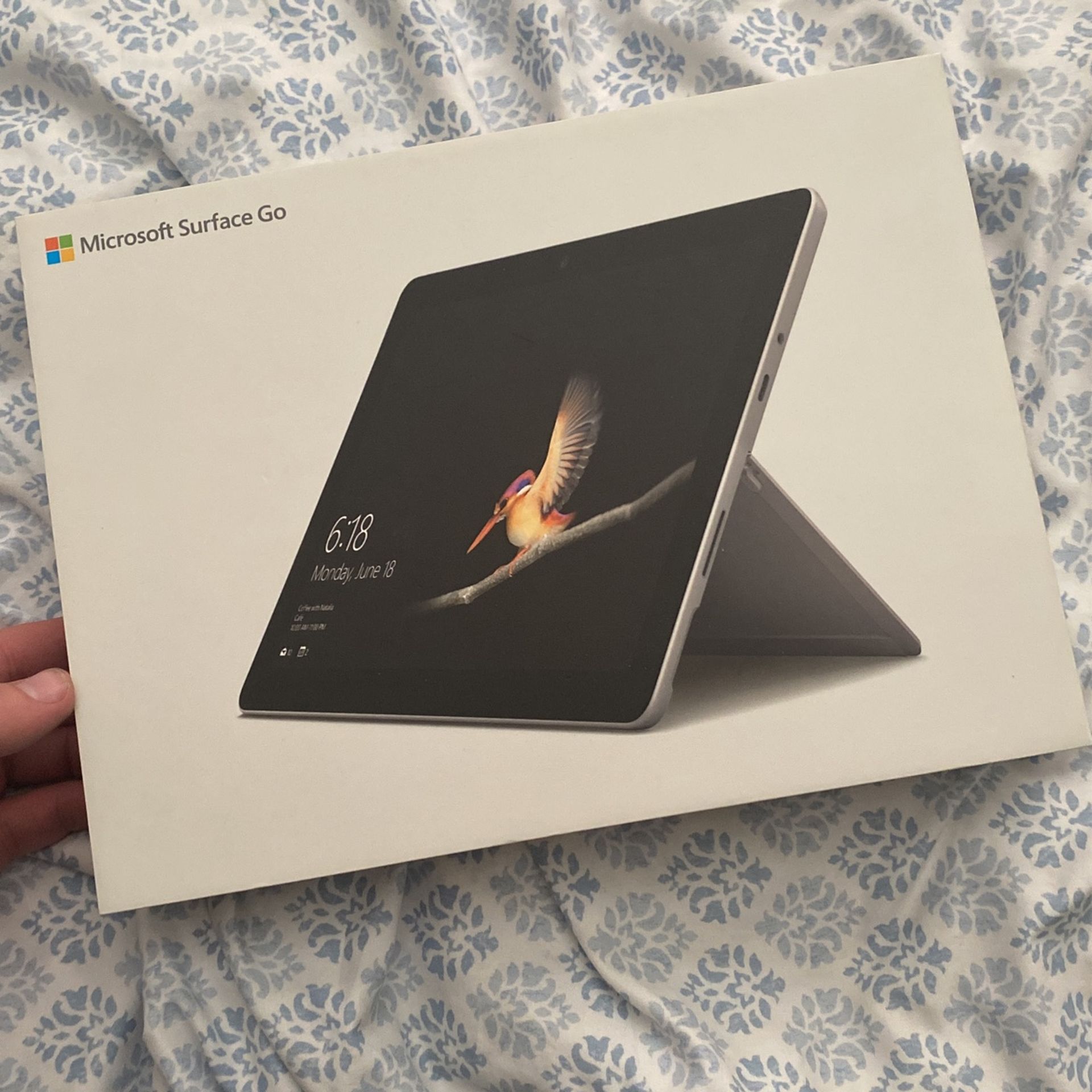 Microsoft Surface Go