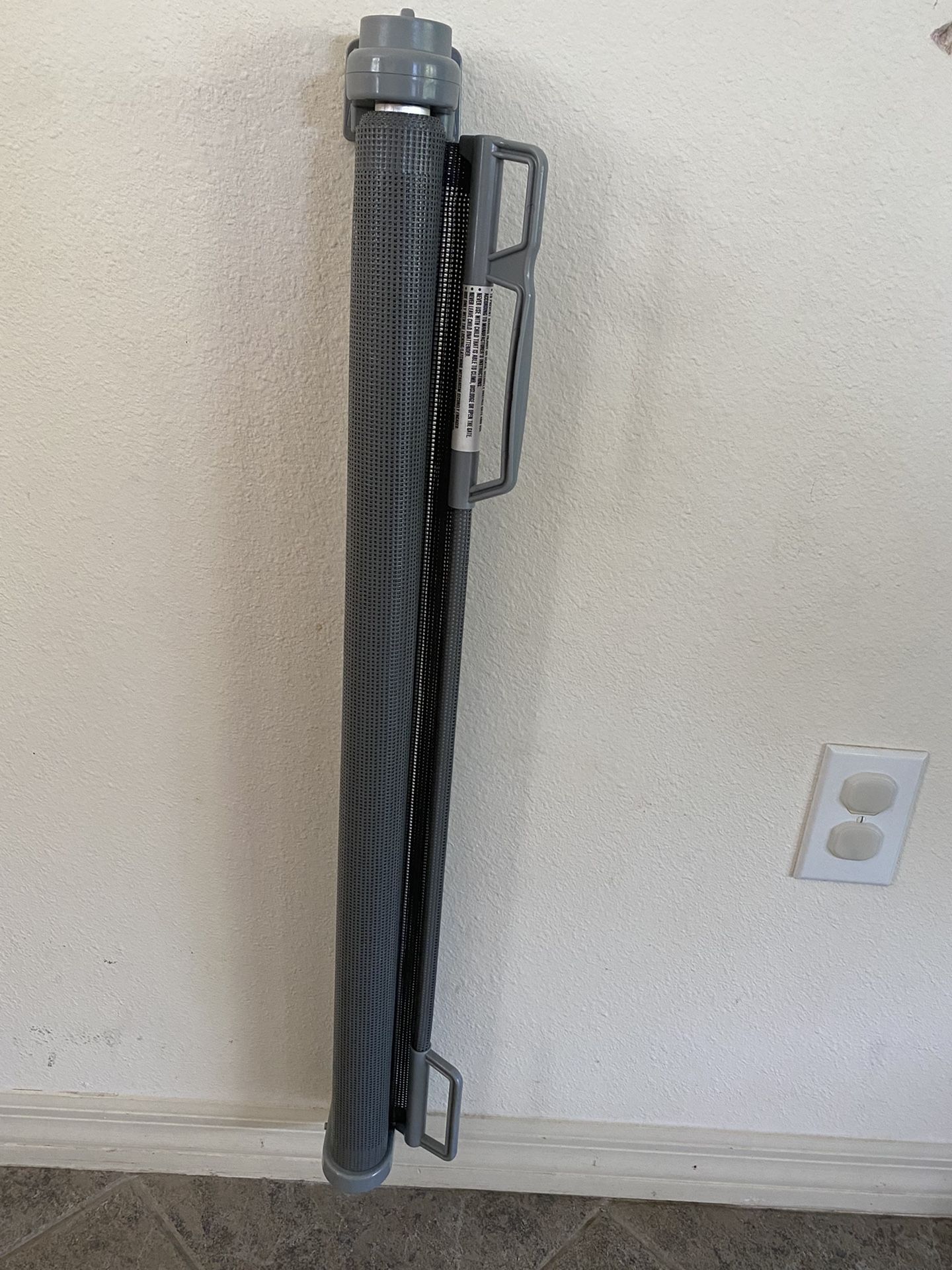 Retractable Baby Gate