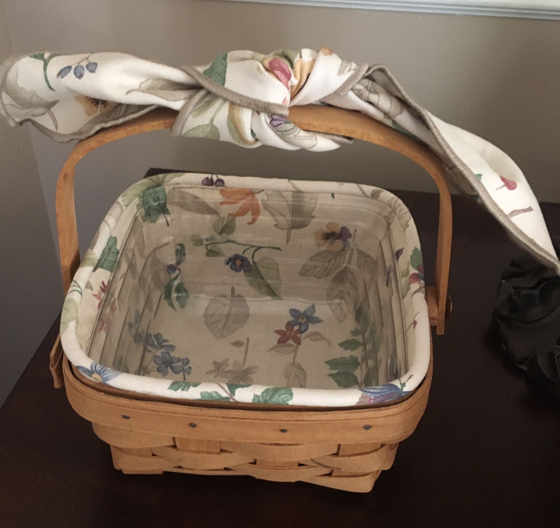 Longaberger Basket Combo With Wooden Bunny