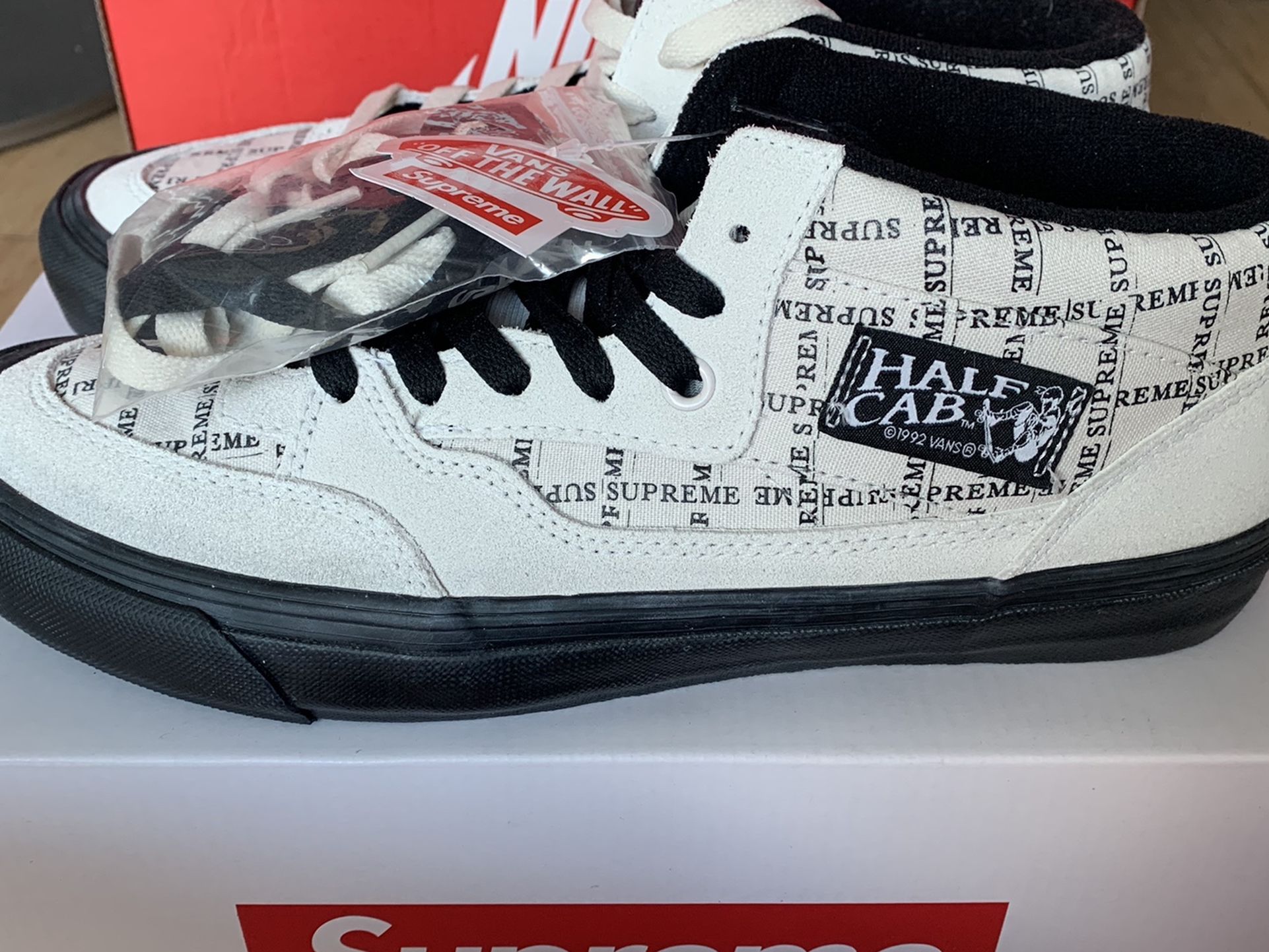 Supreme x Vans Half Cab Pro ‘92
