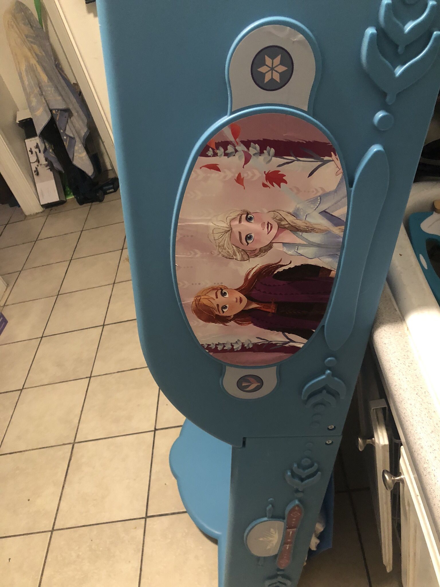 Toddlers Elsa Bed