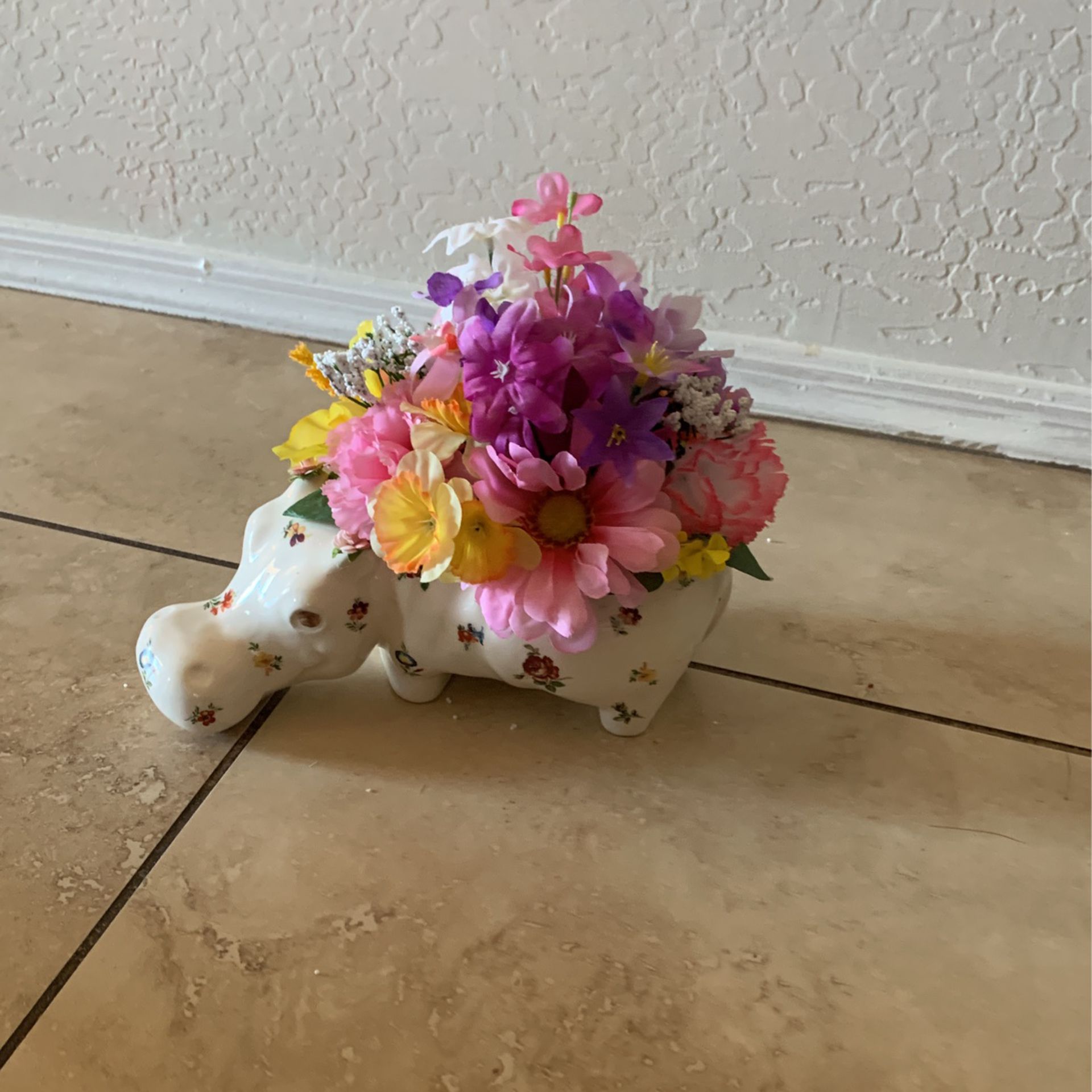 Hippo Floral Arrangement 