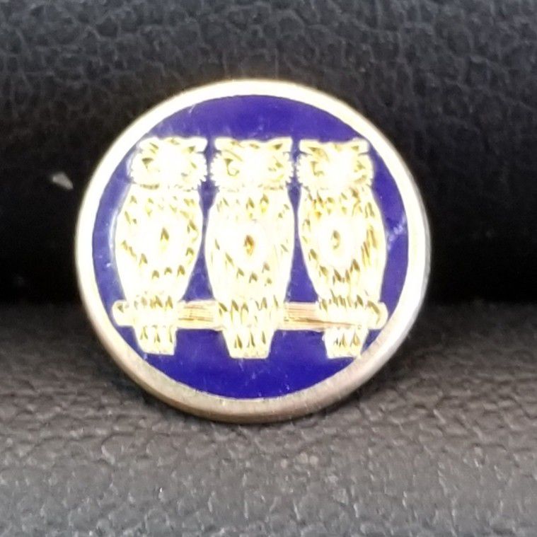 Lapel Pin 3 Owls 10kt And Enameled 