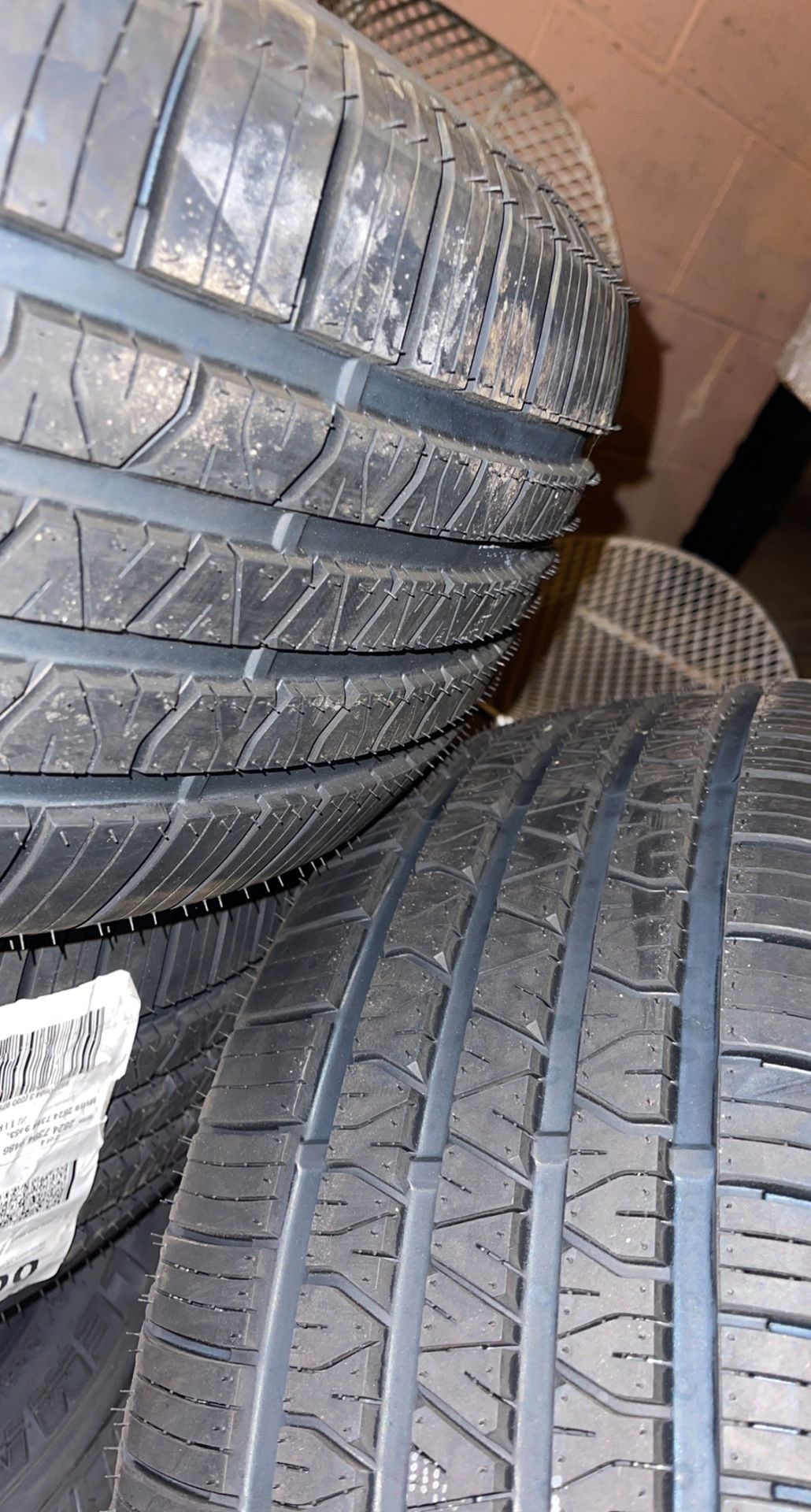 235 50R 18 Brand New Tires