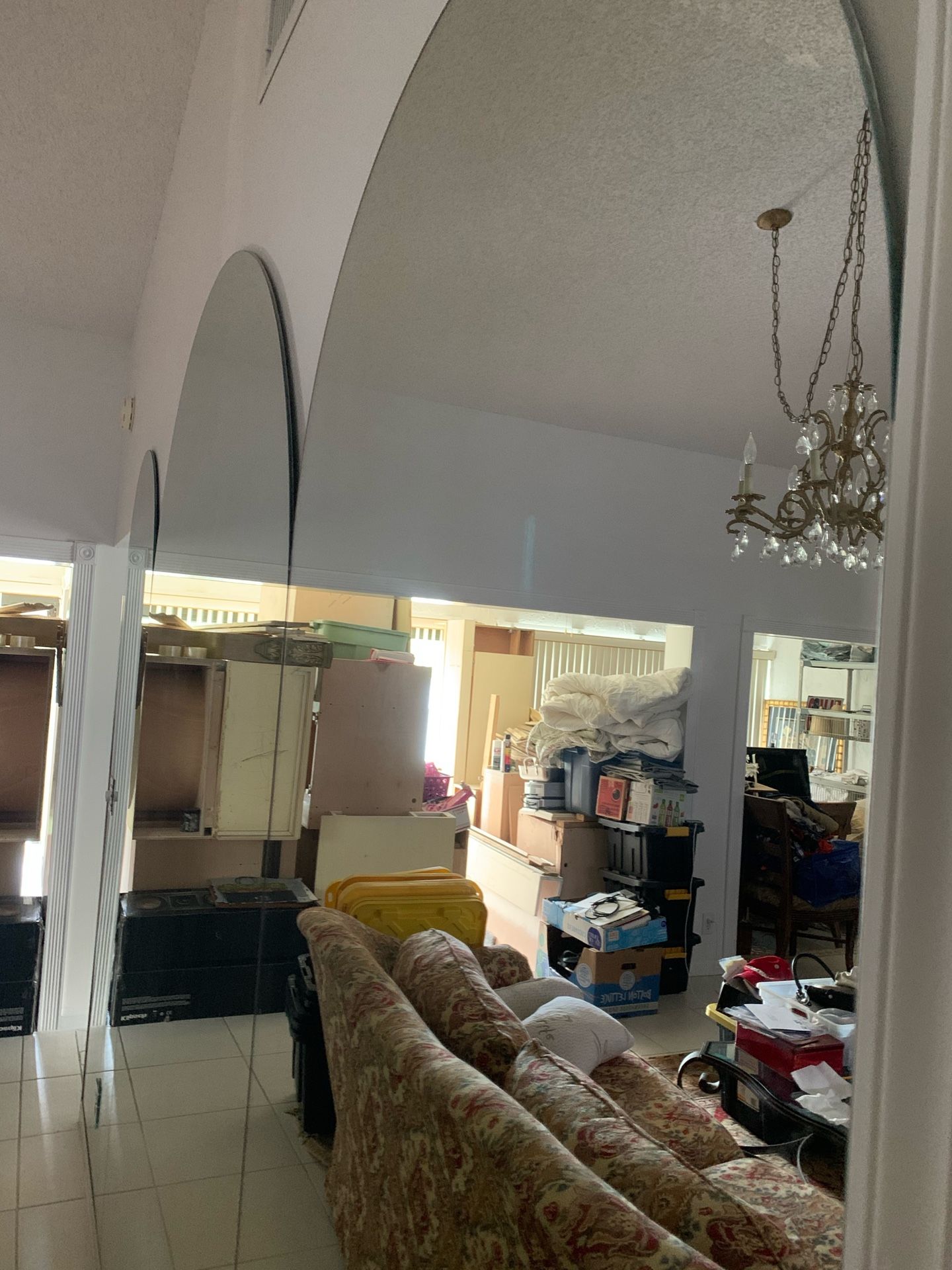 Three(3) Large mirrors oval shape on top, one large 2 Medium Size asking $390. Obo today