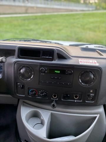 2014 Ford Econoline Commercial Cutaway