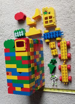 LEGO DUPLOS BULK LOT, 256 Pieces, Some Rare, Hard To Find, 5lbs 9oz + Buzz Toy!! Thumbnail
