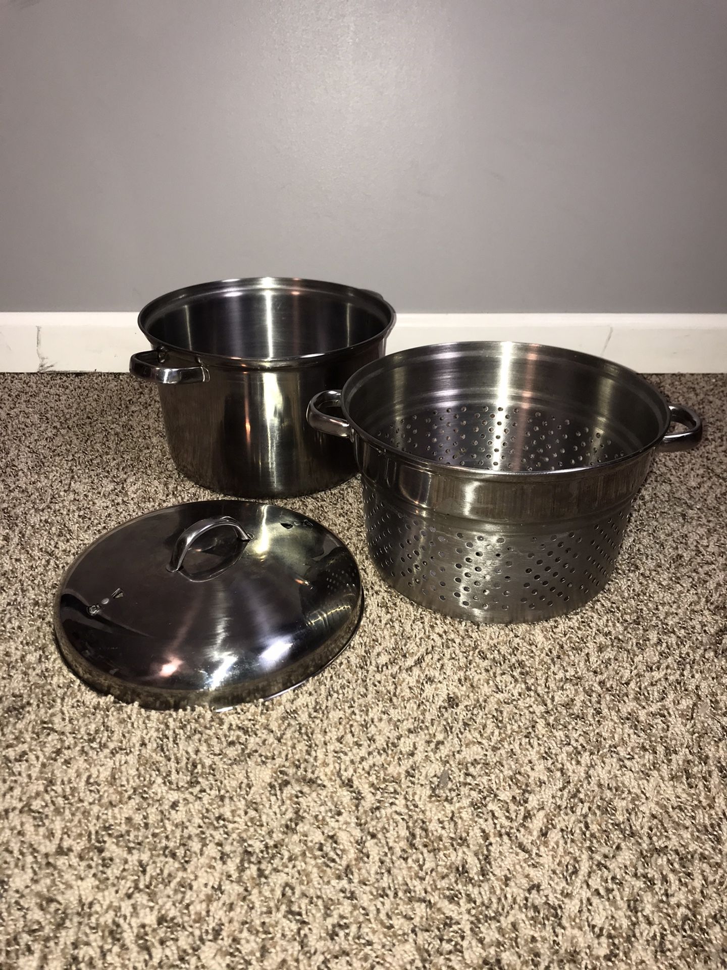 METRO 3 Piece 8 Qt. Pasta Cooker Set Spaghetti/Strainer/Lid