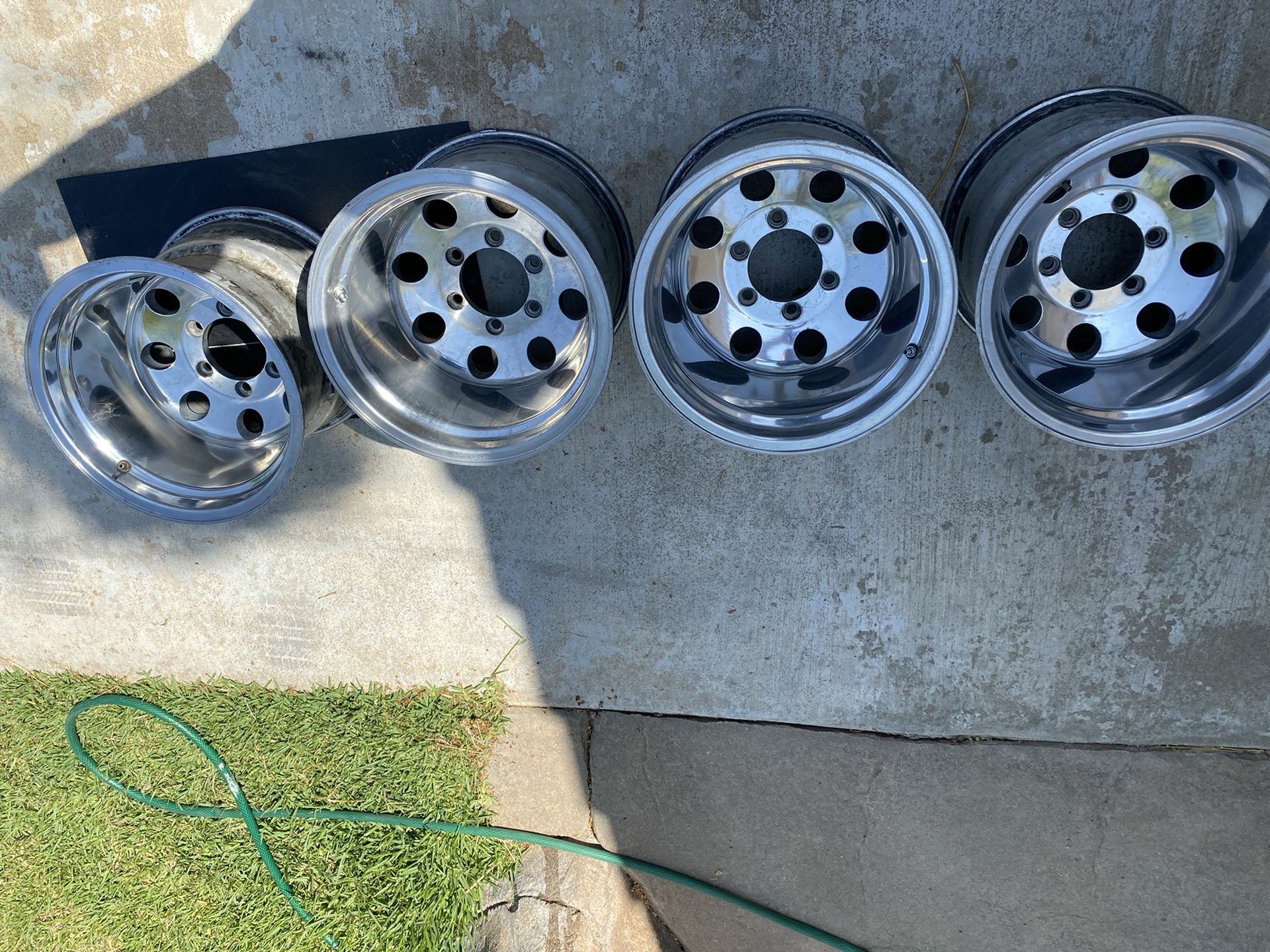 Alcoa - Bullet Hole Wheels 6 lug Bolt Pattern 15x12 for Sale in Menifee, CA - OfferUp Alcoa - Bullet Hole Wheels 6 lug Bolt Pattern 15x12 for Sale in Menifee, CA - OfferUp