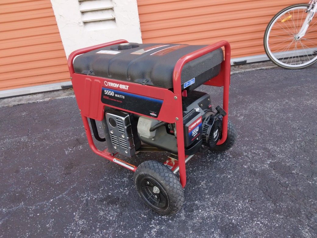 Generator Good Conditions Working Perfect Almost New Conditions 8000 Wt Start