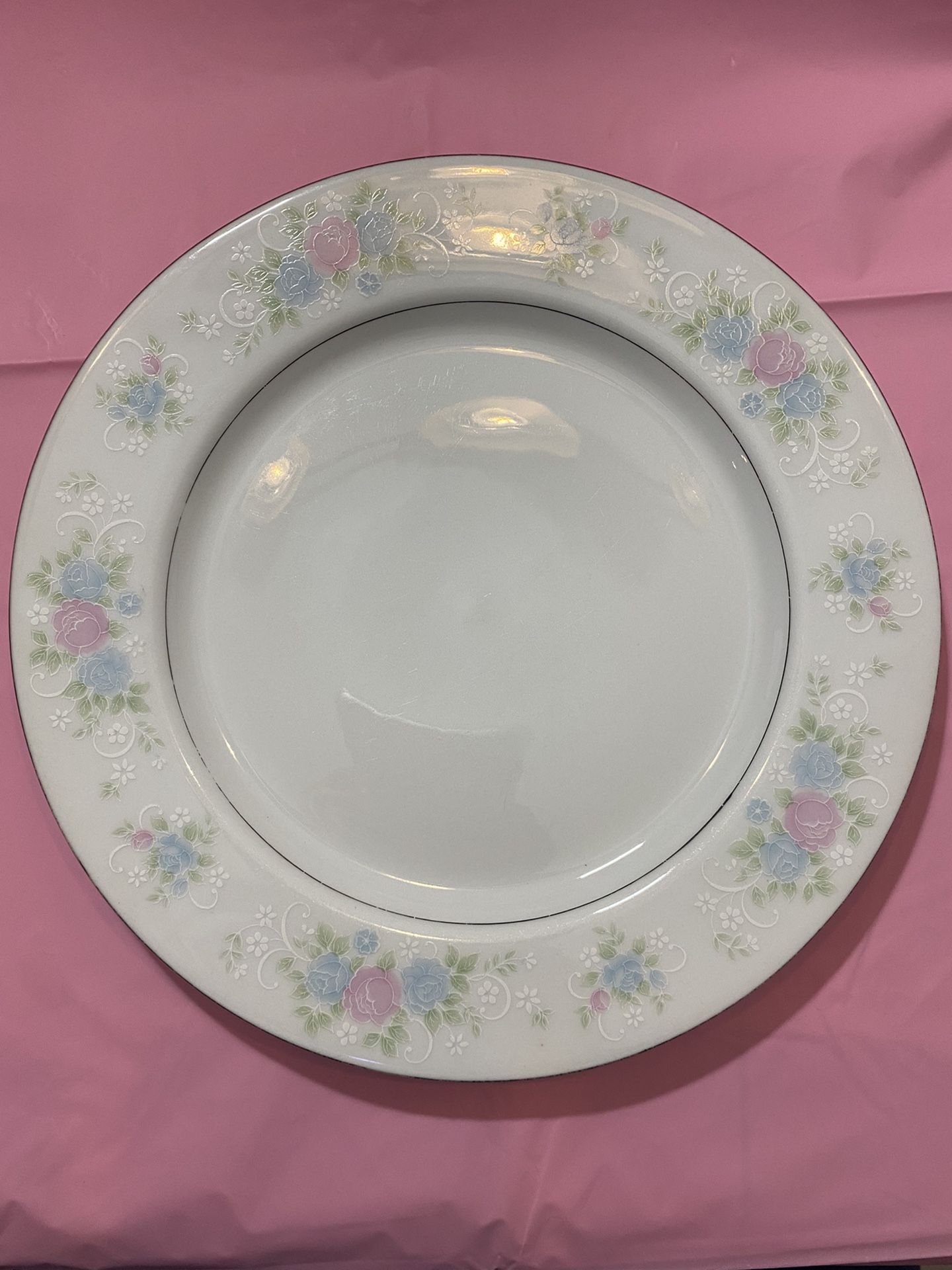China Garden Prestige (3 dinner plates) 1970’s