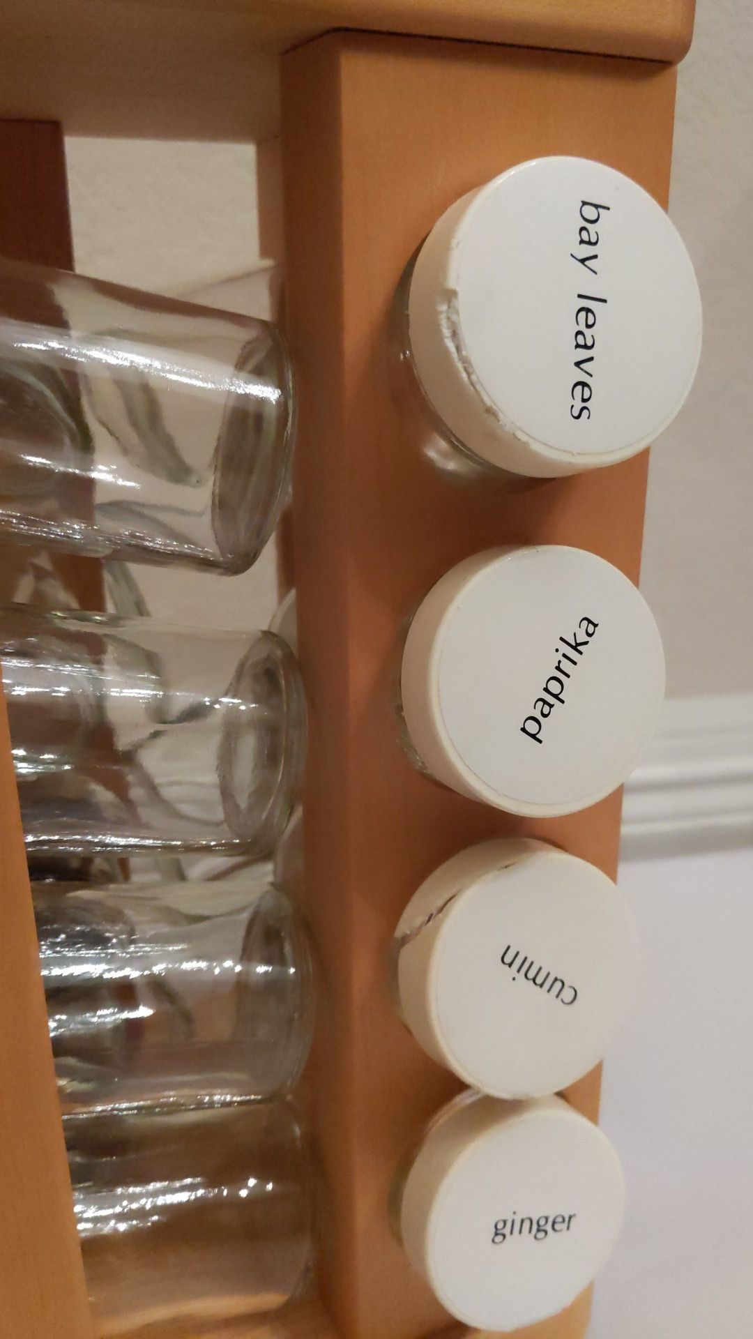 Spice rack