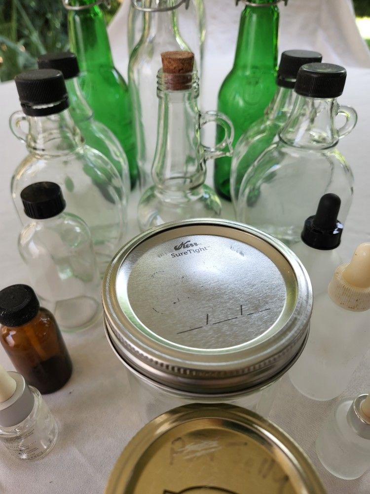 GLASS APOTHECARY SET