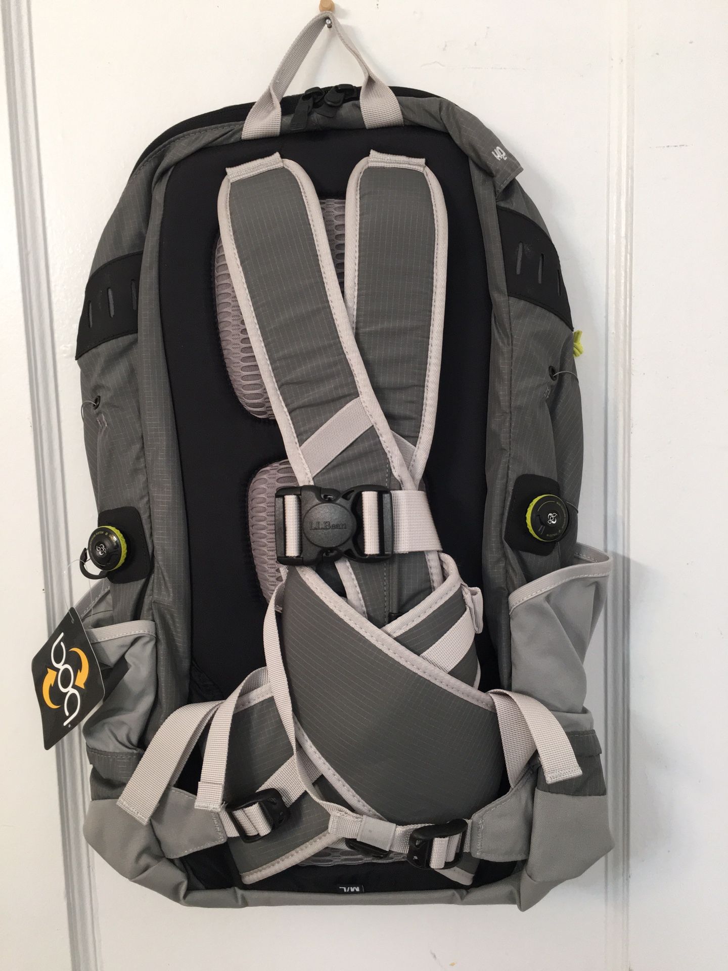 L.L Bean day trekker 25 Hiking backpack