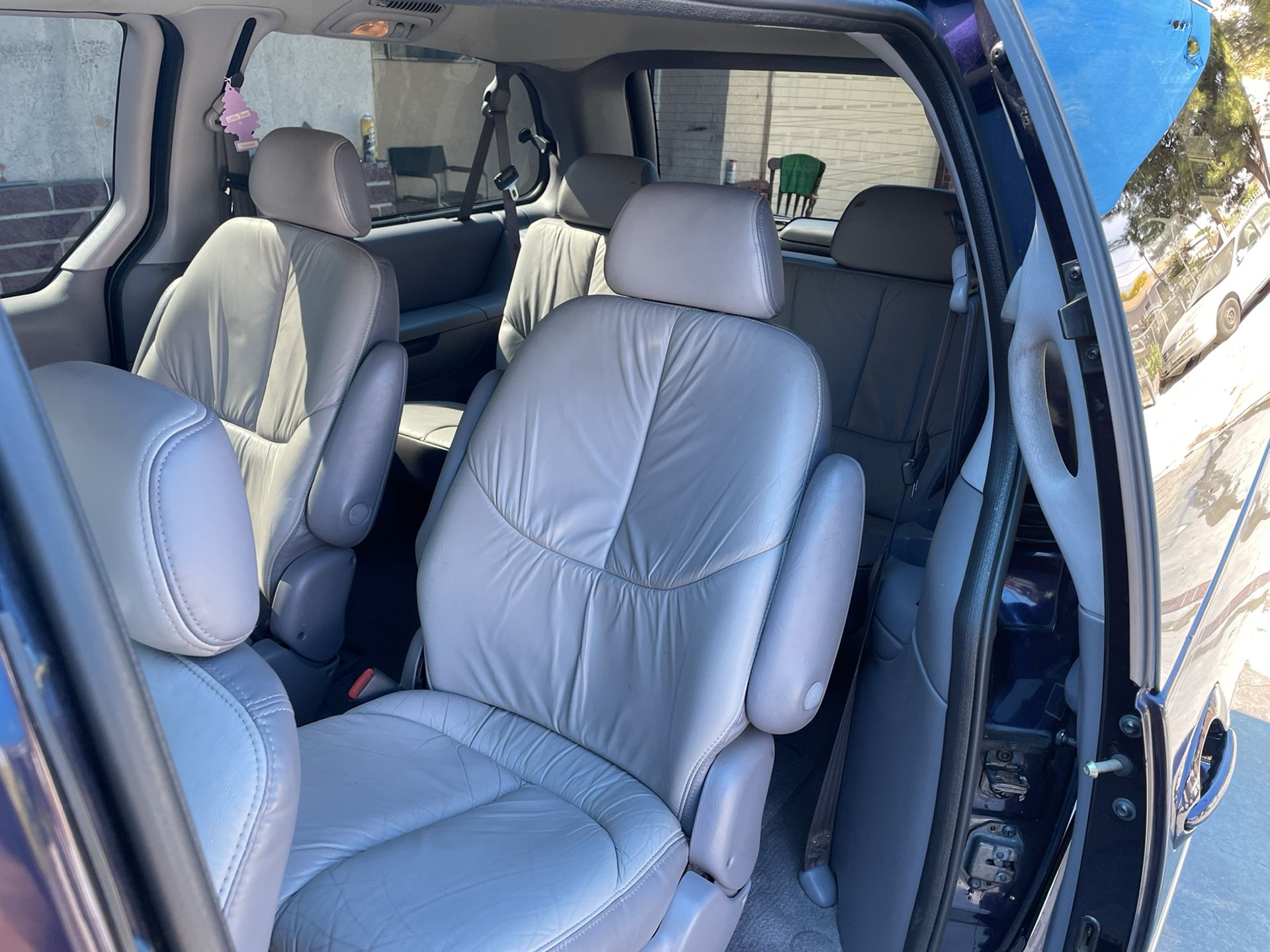 1996 Chrysler Town & Country