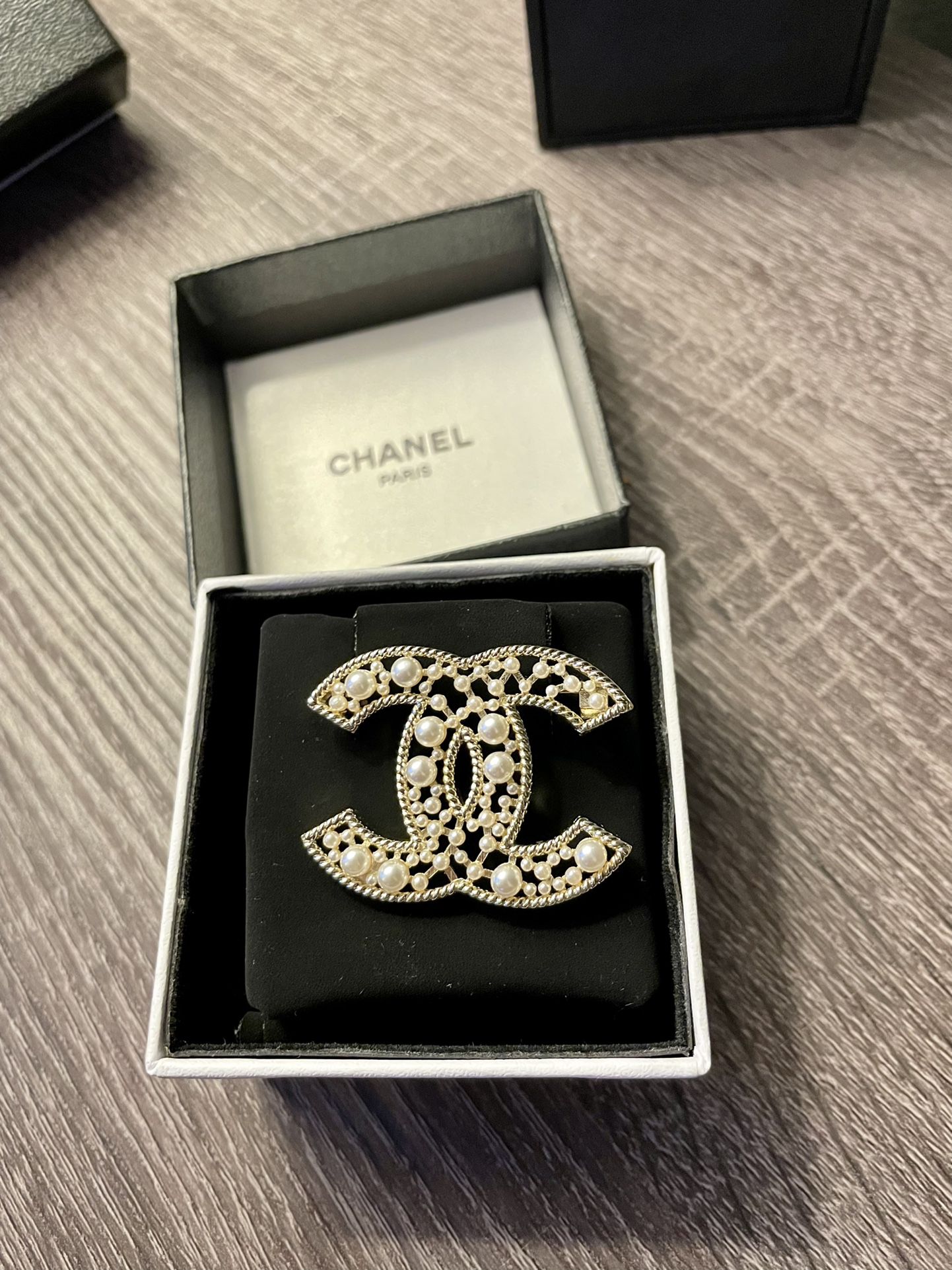 Chanel Gold Toned Vintage Brooch 