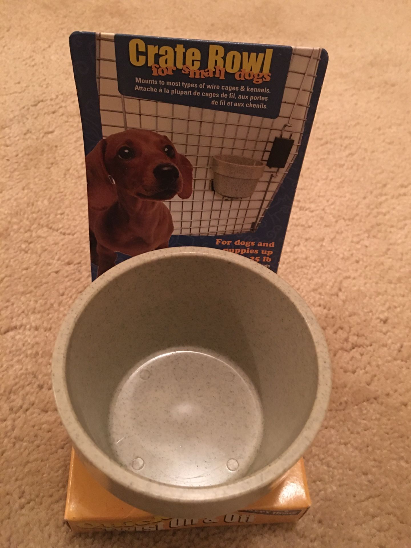 Dog crate bowl NWT