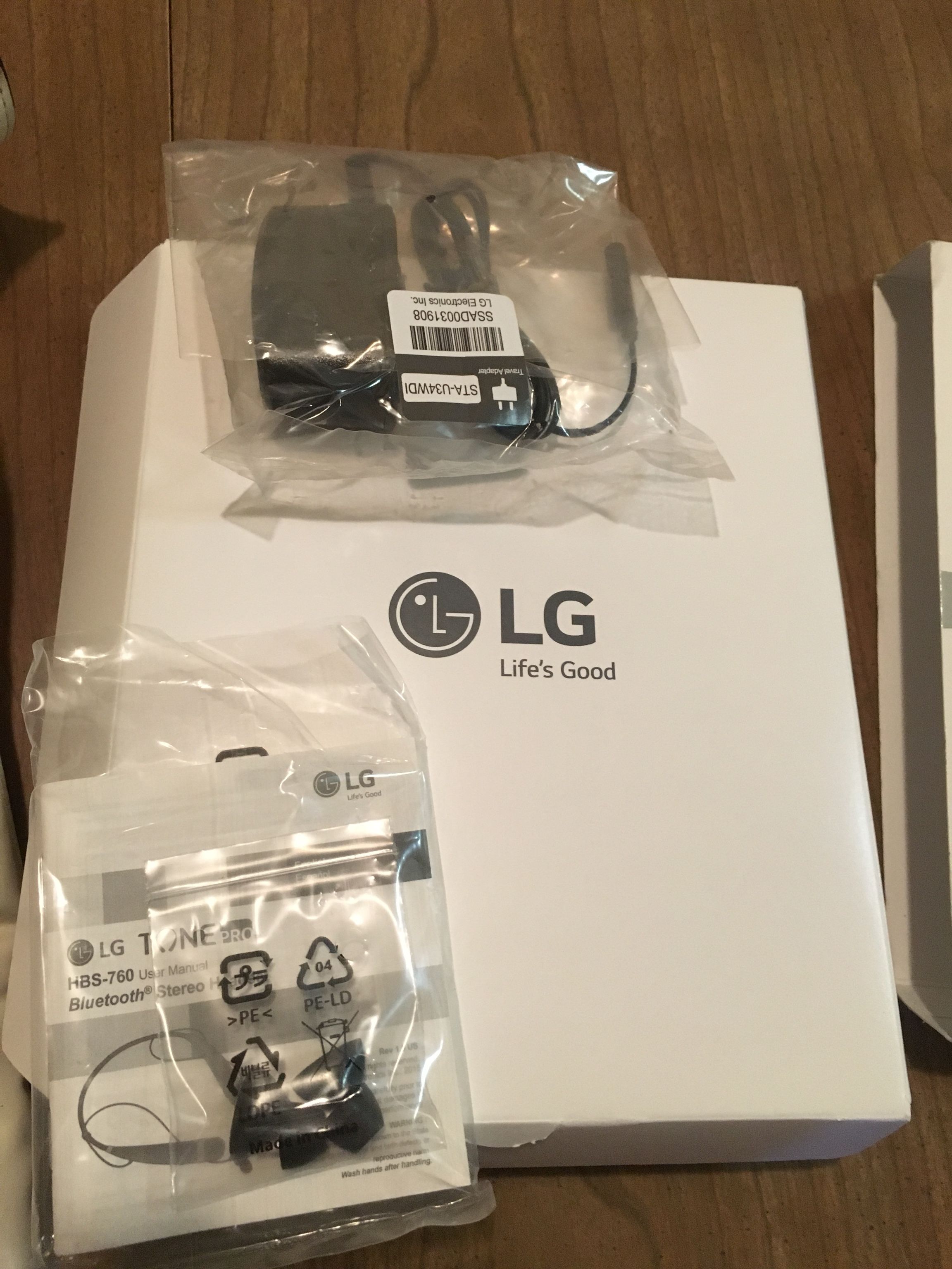 Tone Pro Wireless Magnetic Stero Headset