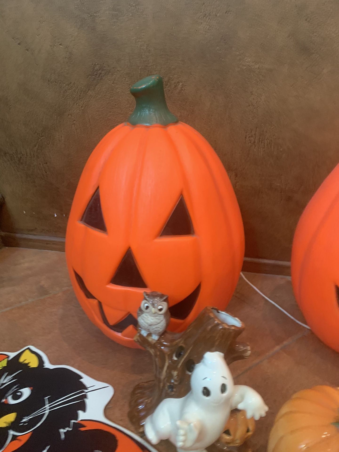 Vintage Halloween Decor