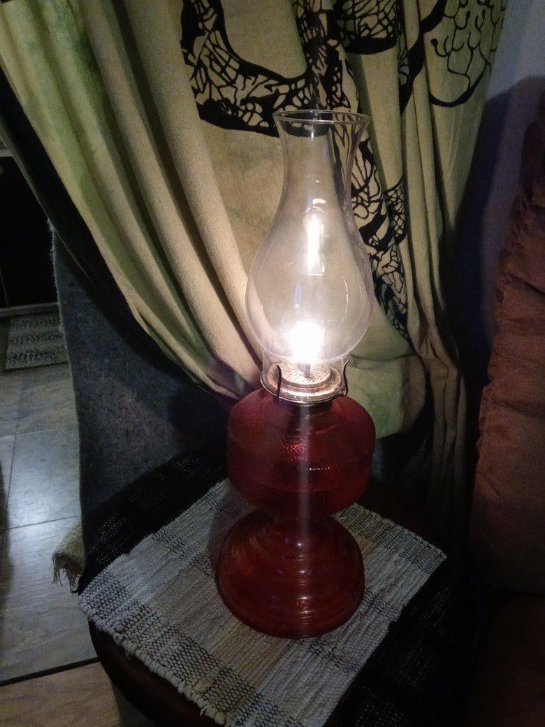 Antique-Eagle- Hand Blown- Vintage-Kerosene Lamp