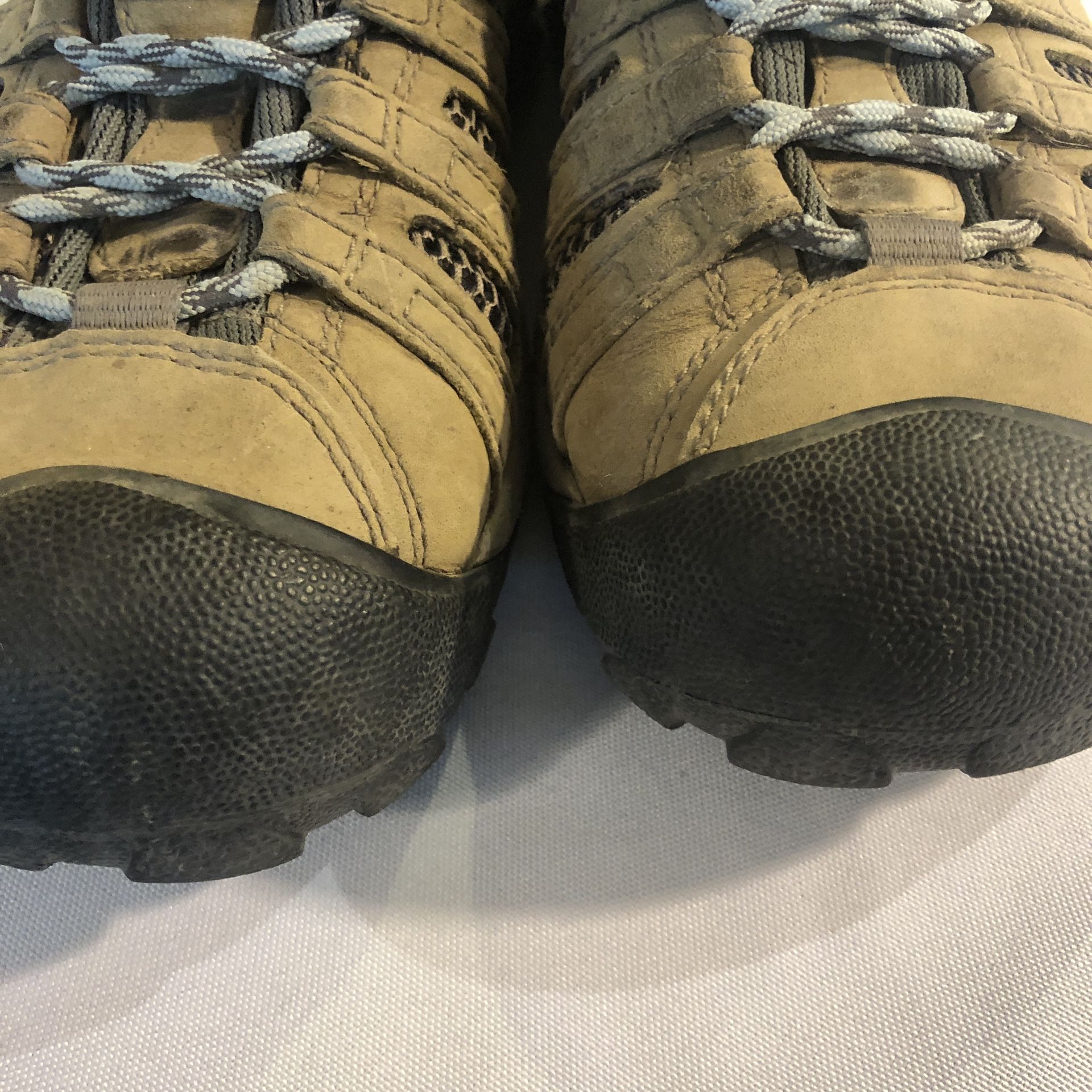 KEEN Women’s Voyageur Brown Leather Hiking Trail Shoes Boots Size 8 1004270