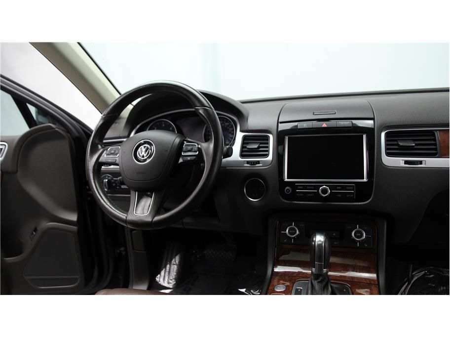 2012 Volkswagen Touareg