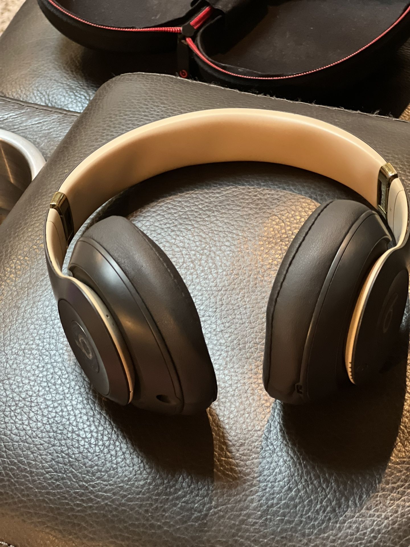 Studio 3 Beats