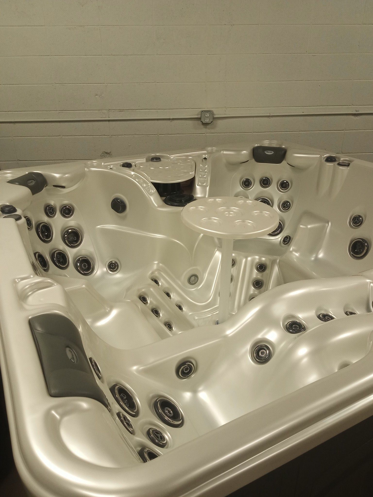 Hot tubs on sale huge savings and easy financing tubs are different prices based on size and equiptment