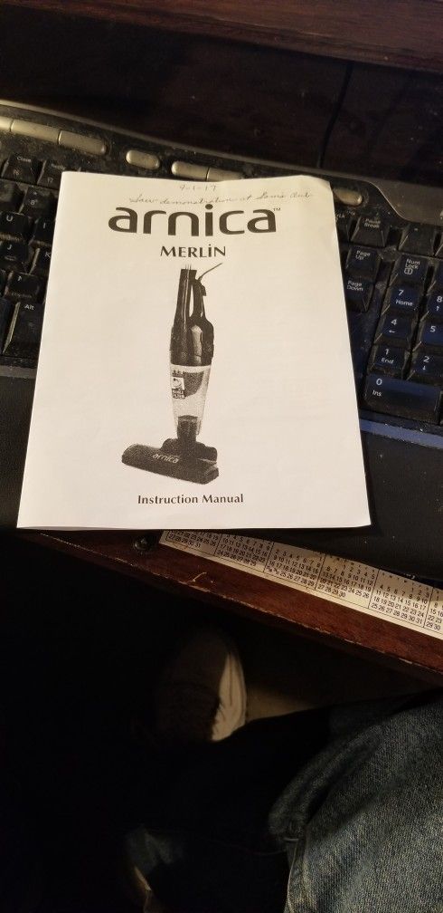 ARNICA MERLIN Upright Vacuum Sweeper
