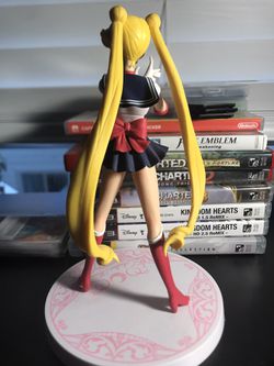 Sailor Moon Figure Thumbnail
