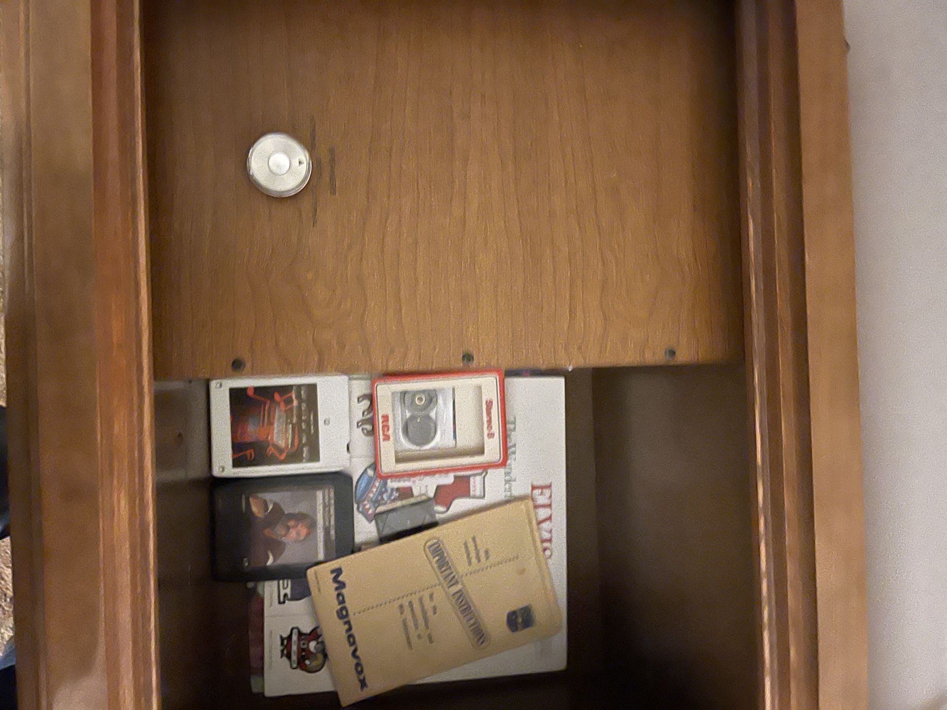 Vintage Magnavox Record Player , A-track, Stereo In One