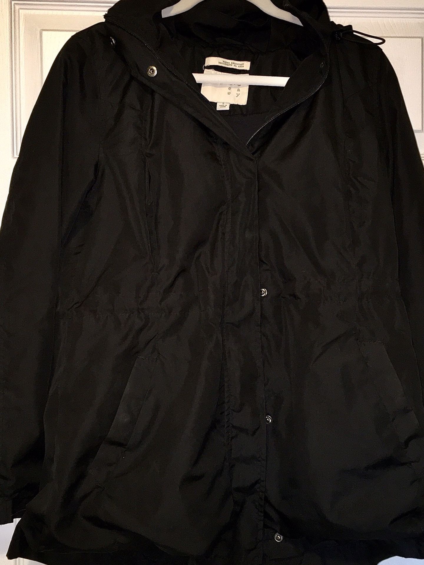 Women’s Raincoat