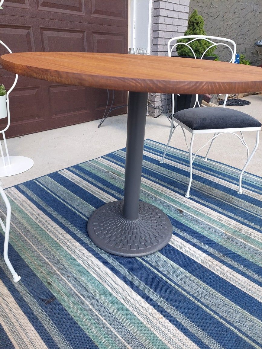 Bistro Table And Chairs
