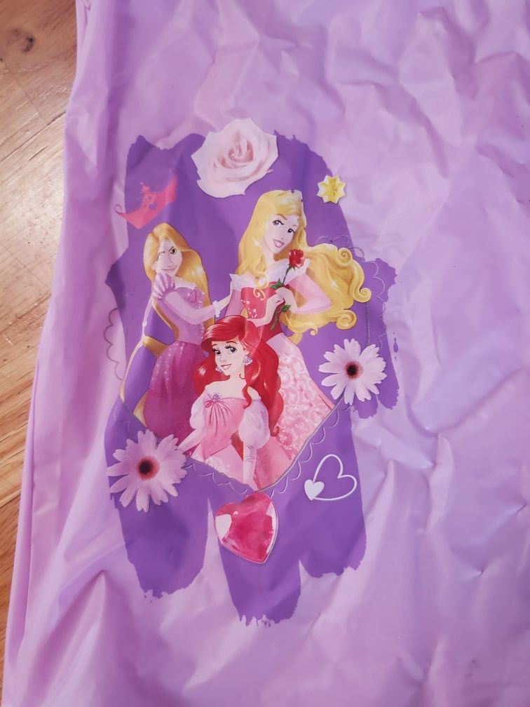 DISNEY PRINCESS PURPLE & PINK RAINCOAT!