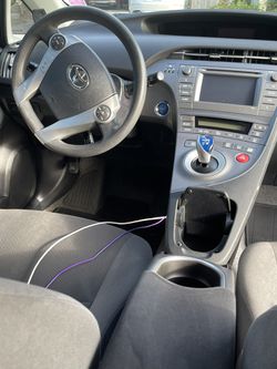 2015 Toyota Prius Thumbnail