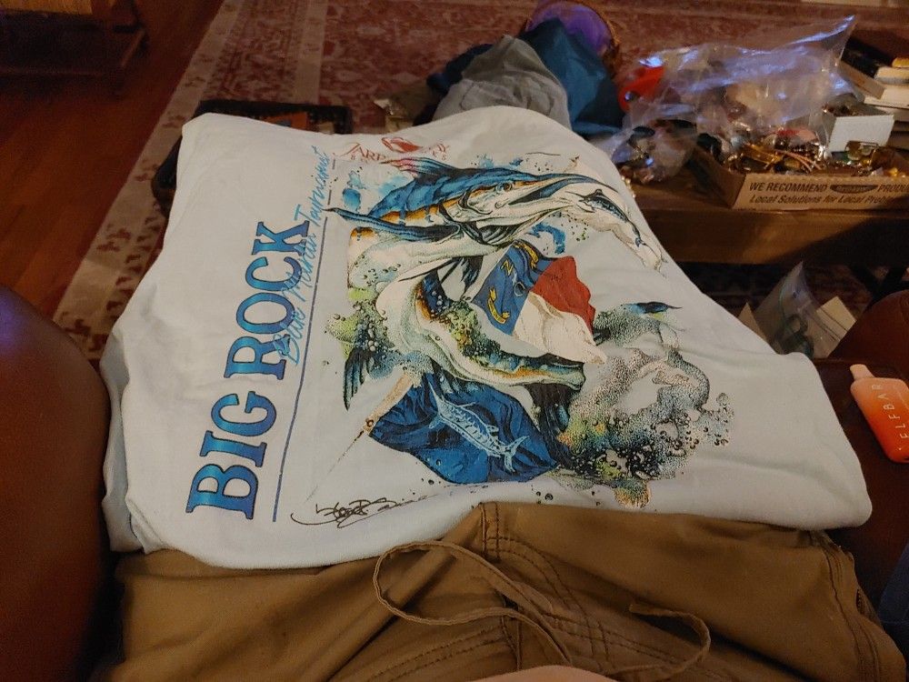 XL Men's Big Rock Tshirt