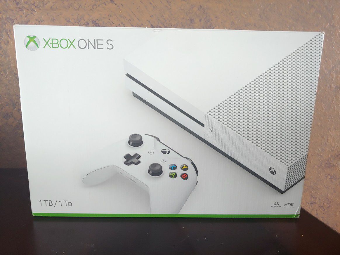 Xbox One S 1TB. Like new in a box